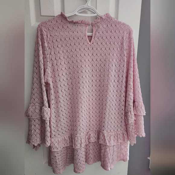 (L) Suzanne Betro Pink Multi Layer Tunic keyhole closure - Picture 5 of 9